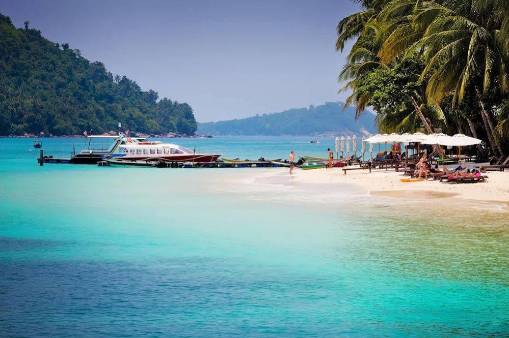 Tuna Bay Island Resort Kampong Pasir Hantu Exterior photo